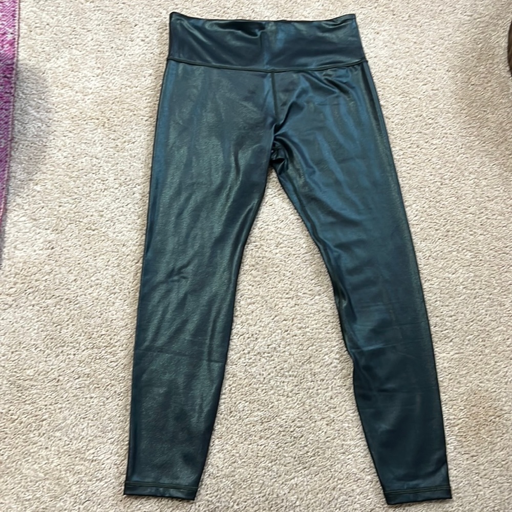 Athleta elation ultra high-rise tight leggings medium shimmer iridescent green